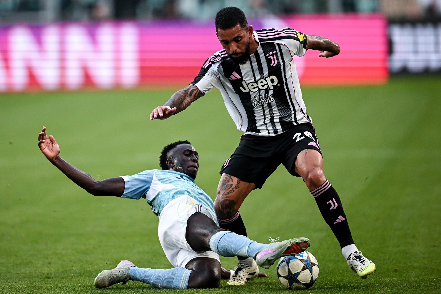 douglas luiz