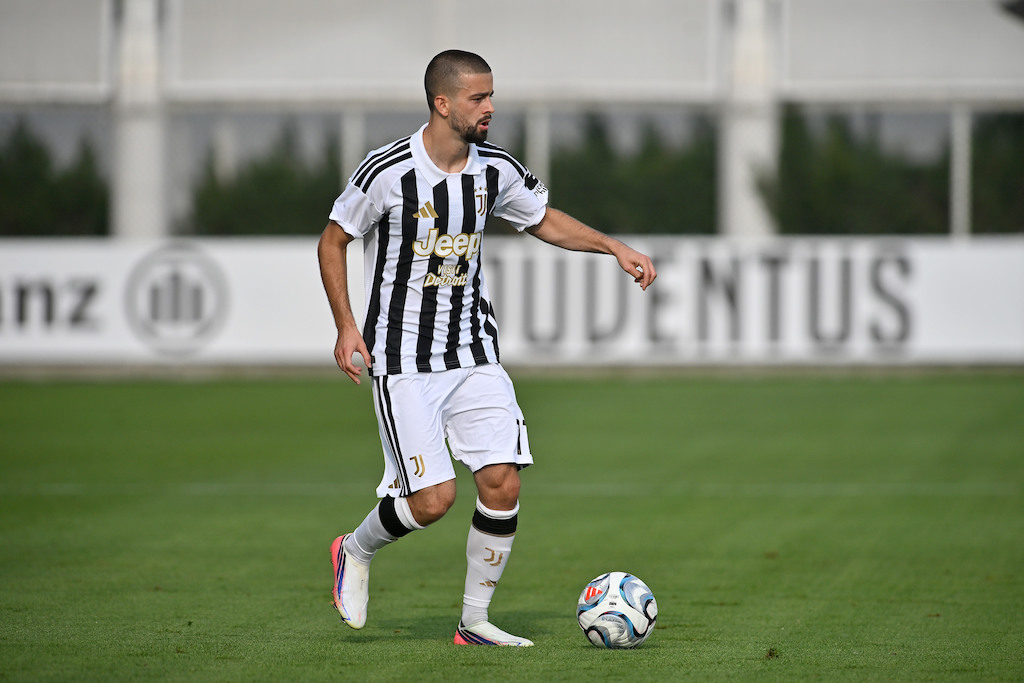 zhegrova juventus